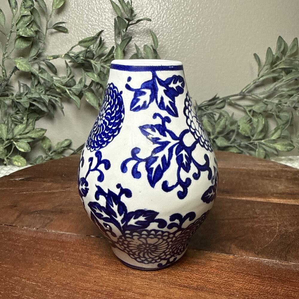 Blue White Chinoiserie Stoneware Bud Vase Floral Ginger Jar Style 4β Ceramic Vtg